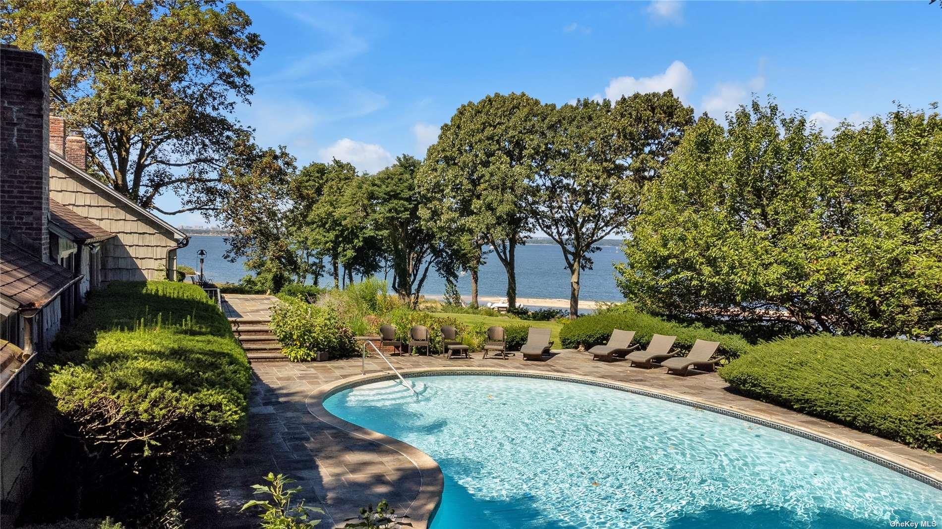 120 West Creek Farms Road, Sands Point, NY 11050