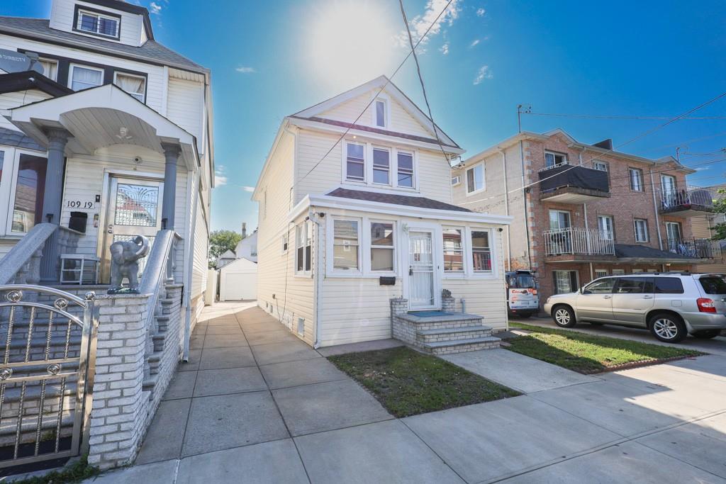 10921 114th Street, Richmond Hill, NY 11420