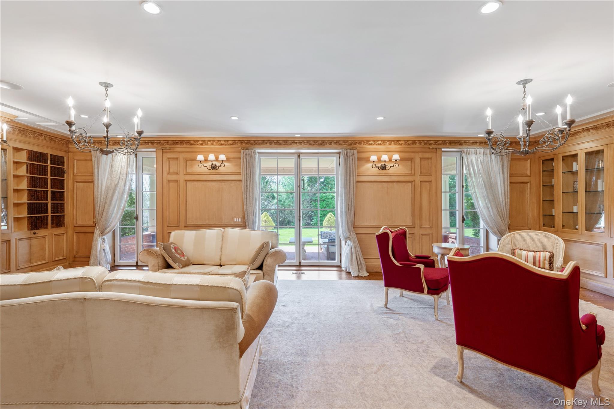 6B Blue Sea Lane, Great Neck, NY 11024