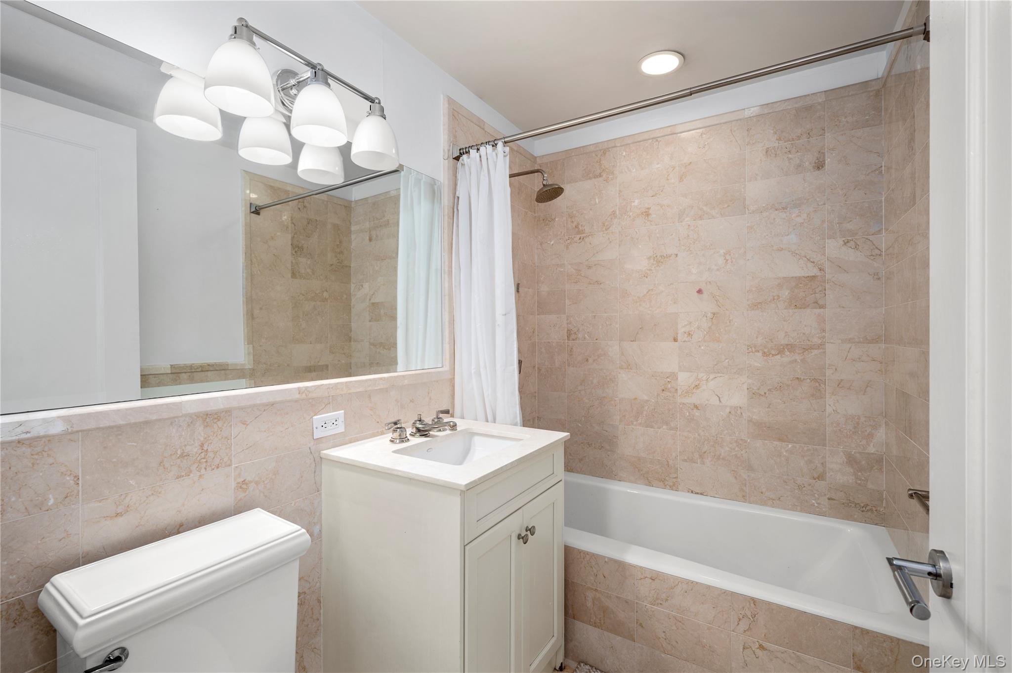 10 City Place # 22G, White Plains, NY 10601