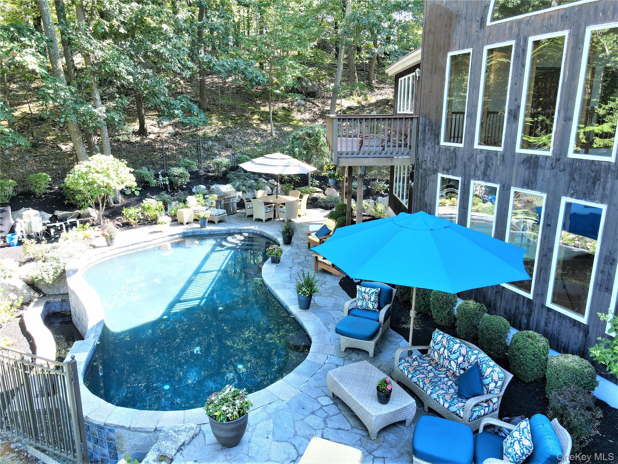 36 Ridgetop Drive, Tomkins Cove, NY 10986