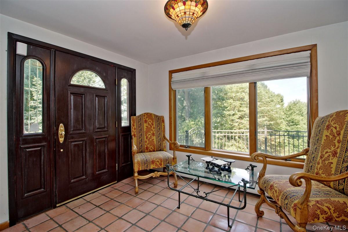 36 Ridgetop Drive, Tomkins Cove, NY 10986