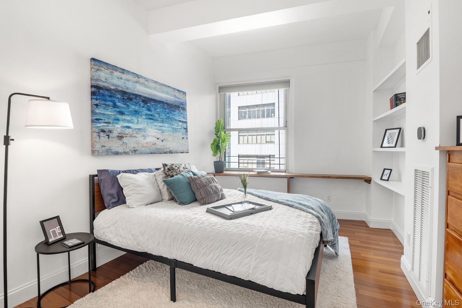 88 Greenwich Street # 923, New York (Manhattan), NY 10006