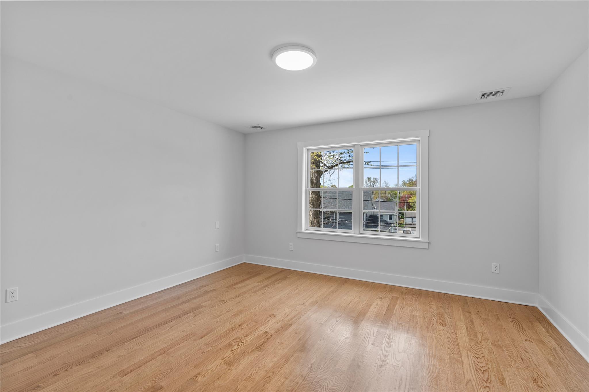 563 King Street, Port Chester, NY 10573