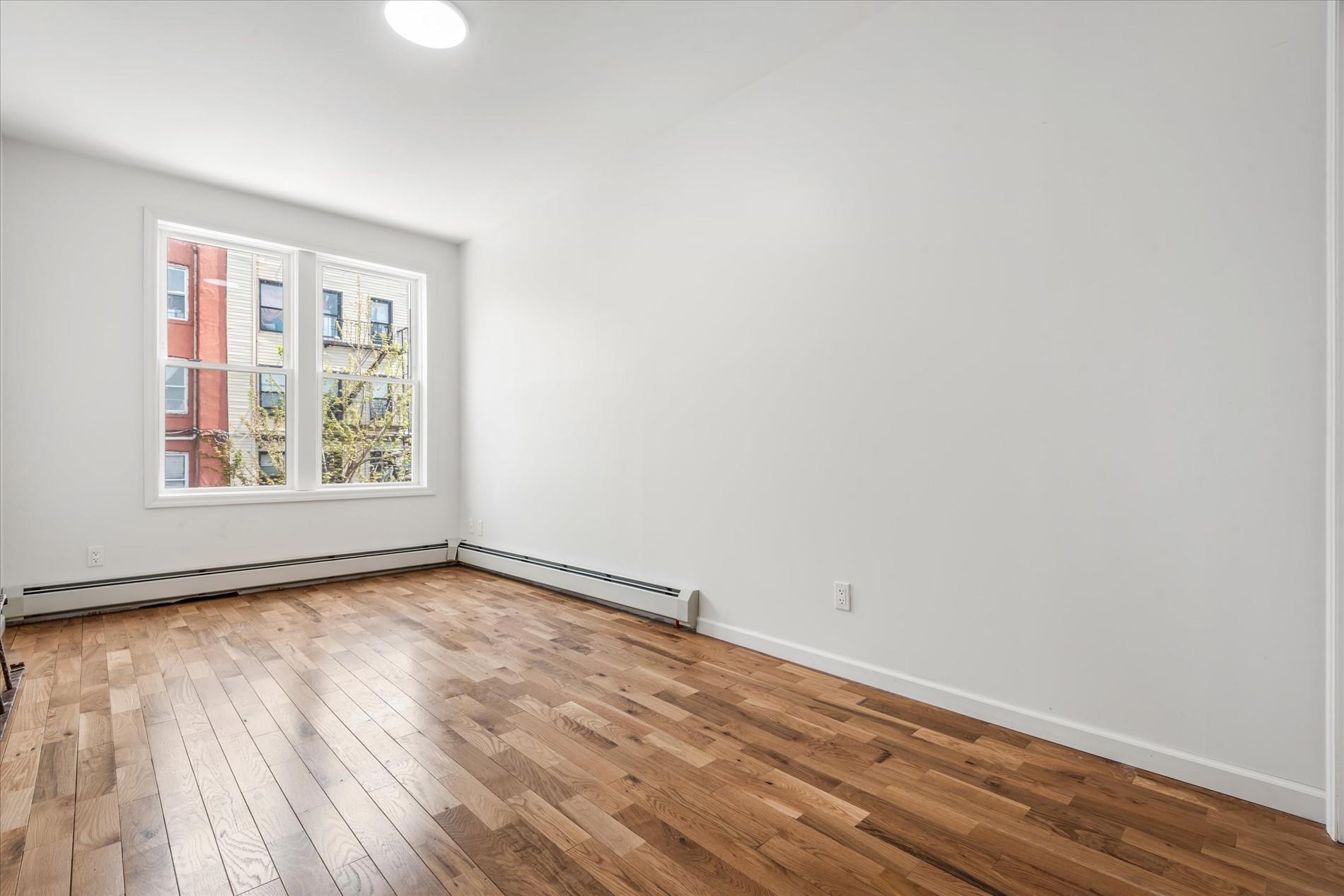 1236 Evergreen Avenue, Bronx, NY 10472