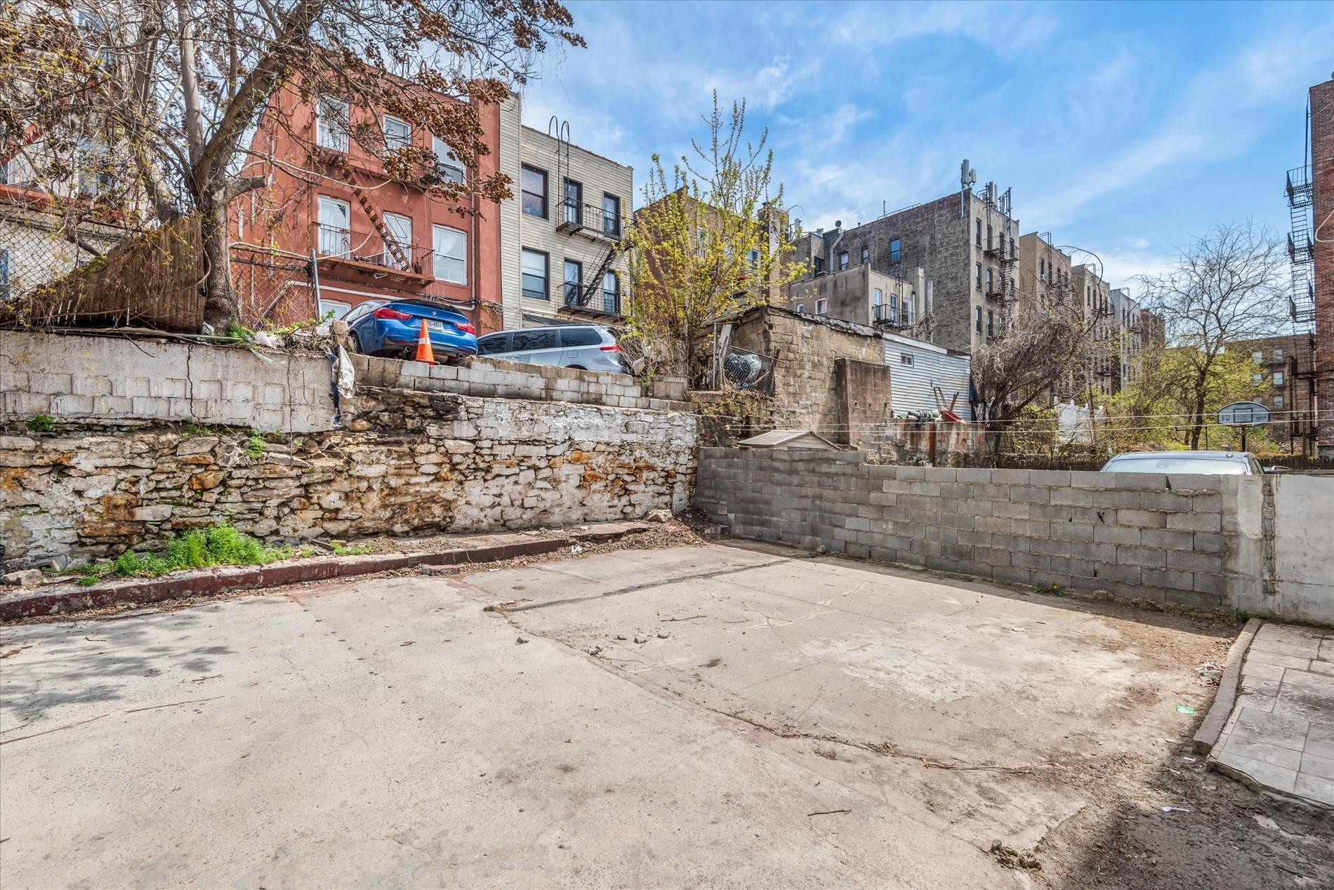 1236 Evergreen Avenue, Bronx, NY 10472