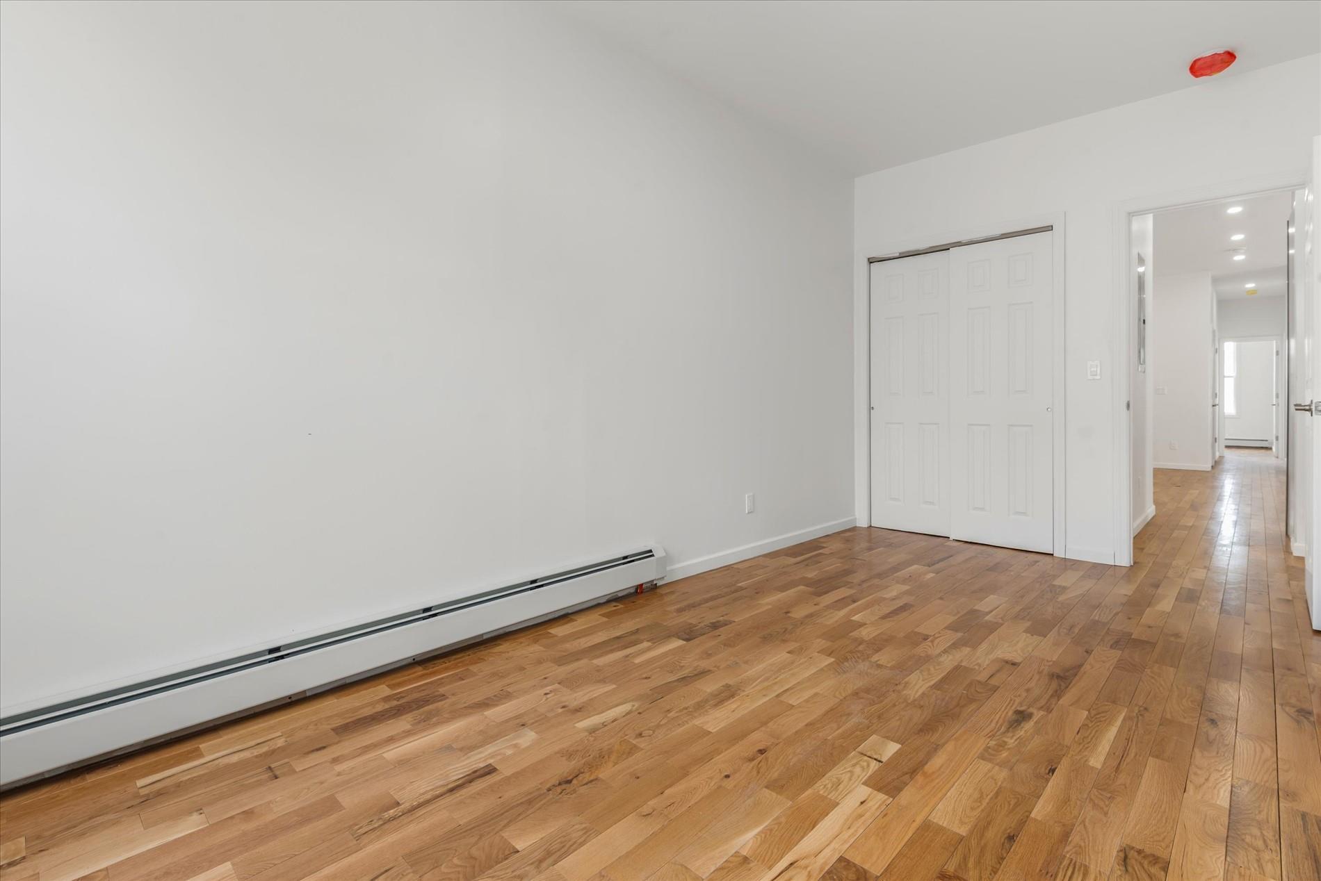 1236 Evergreen Avenue, Bronx, NY 10472