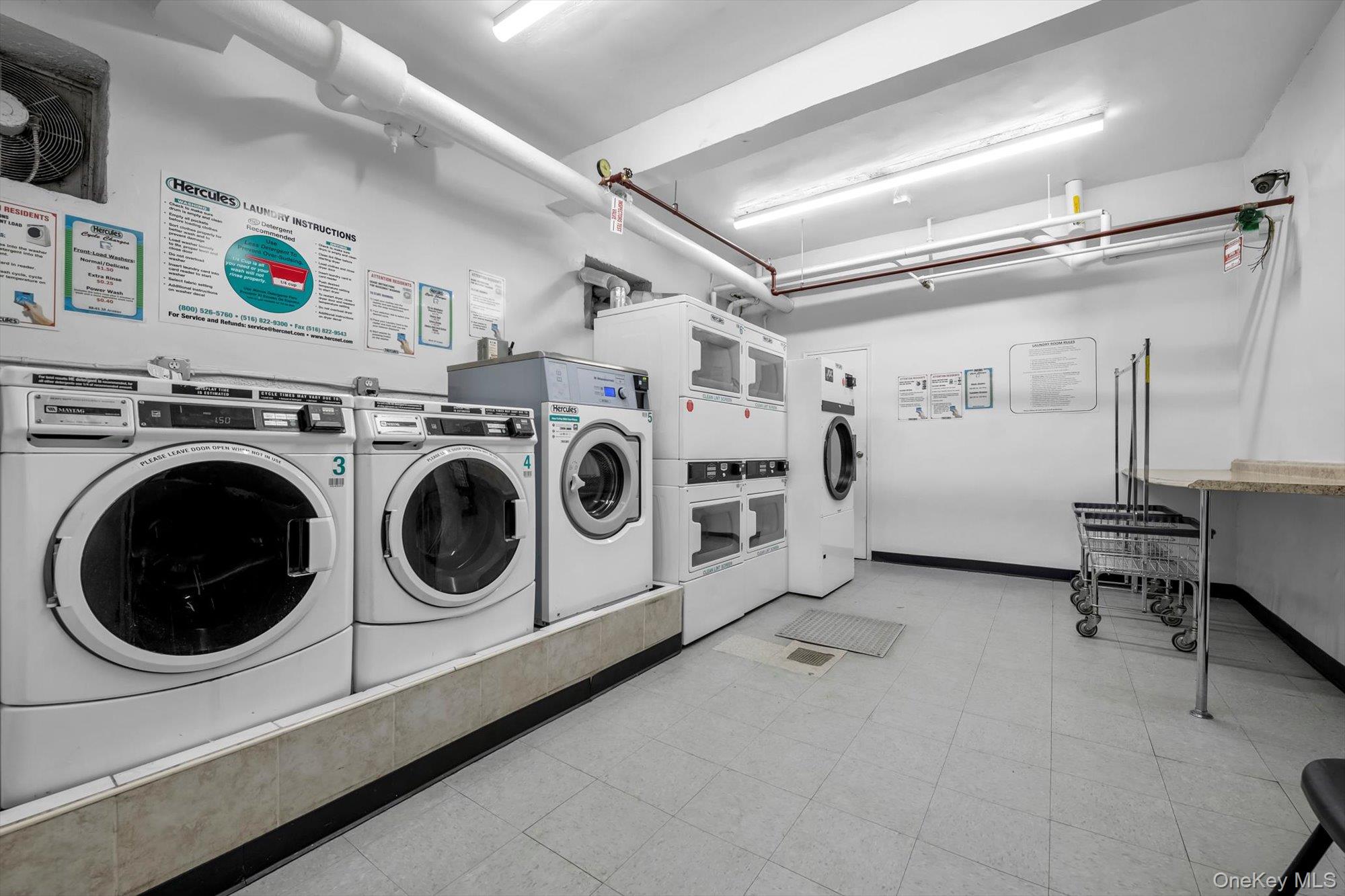 88-01 35th Avenue # 4H, Jackson Heights, NY 11372