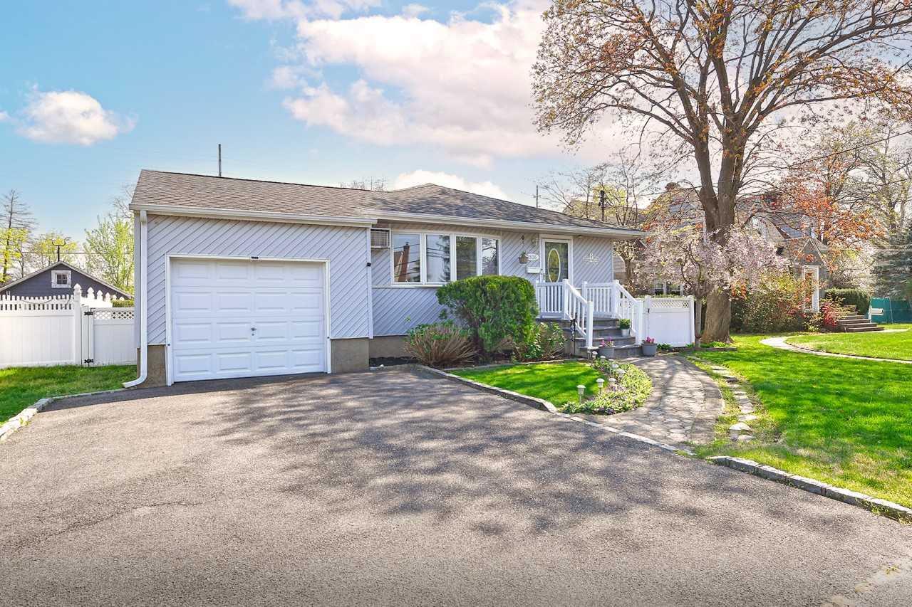 2836 Grand Avenue, Bellmore, NY 11710