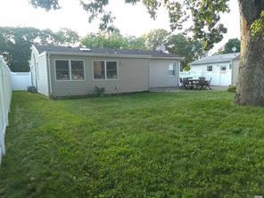 71 Park Lane, Massapequa, NY 11758