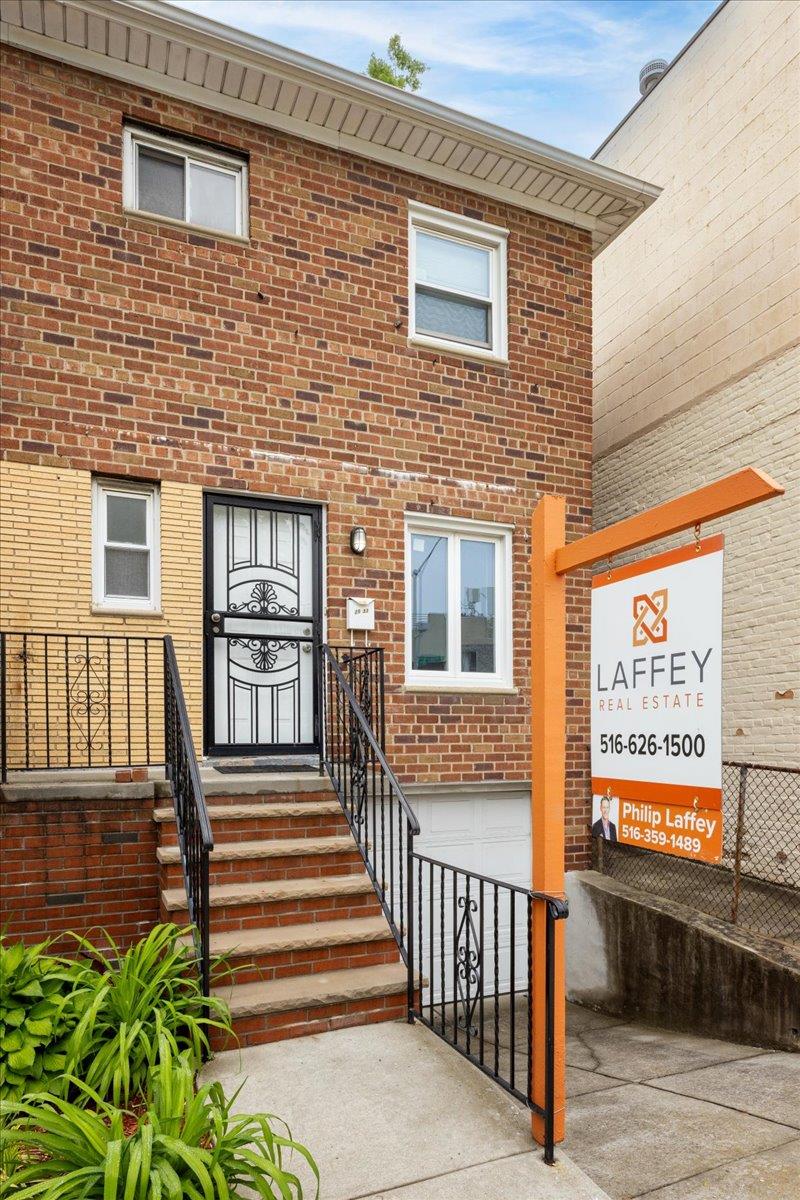 2533 Francis Lewis Boulevard, Whitestone, NY 11358