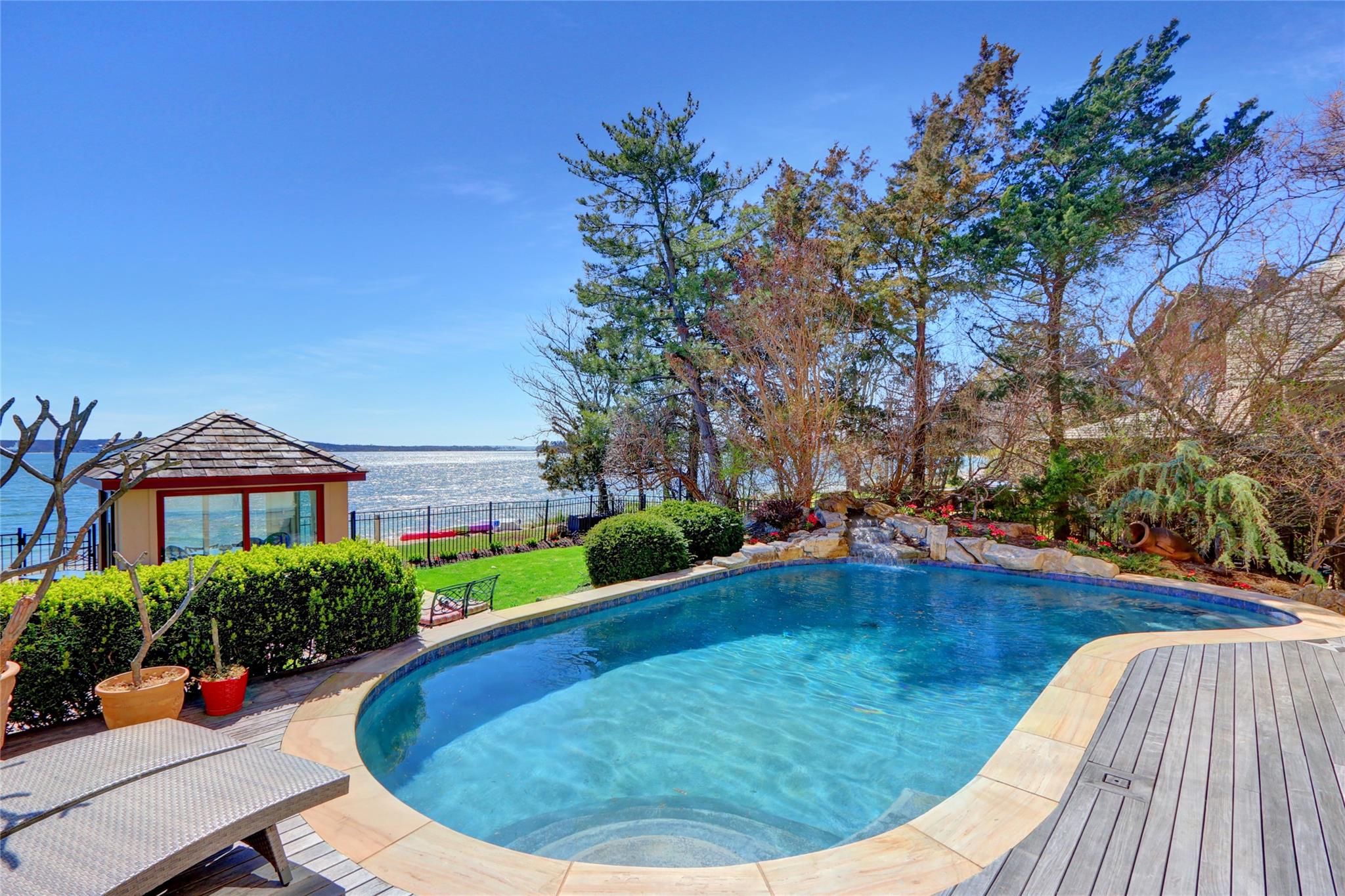 265 Asharoken Avenue, Northport, NY 11768