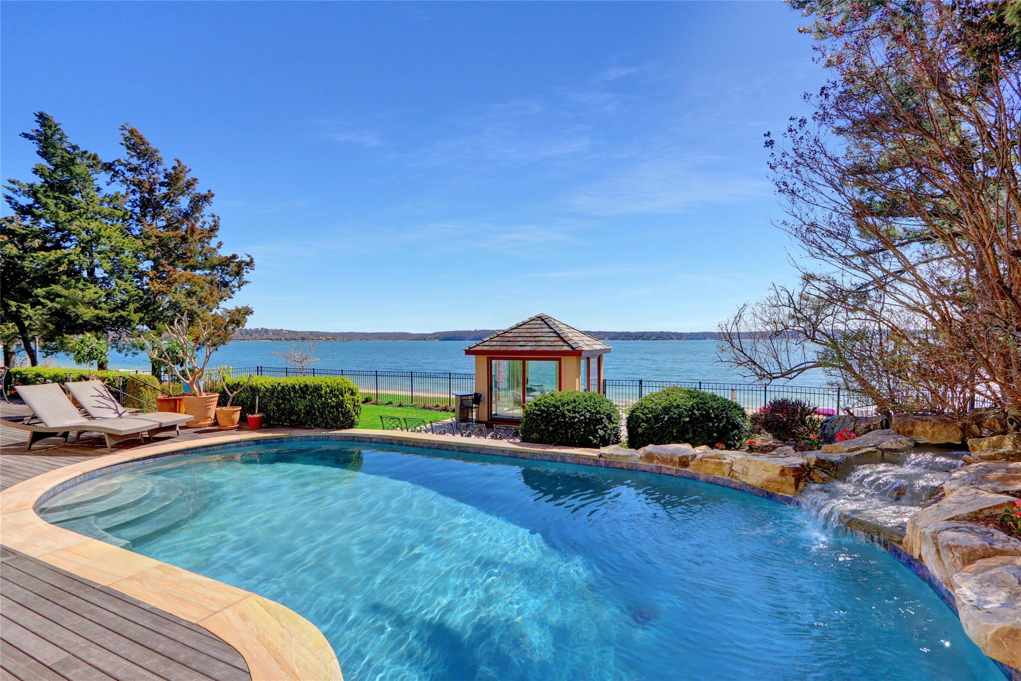 265 Asharoken Avenue, Northport, NY 11768