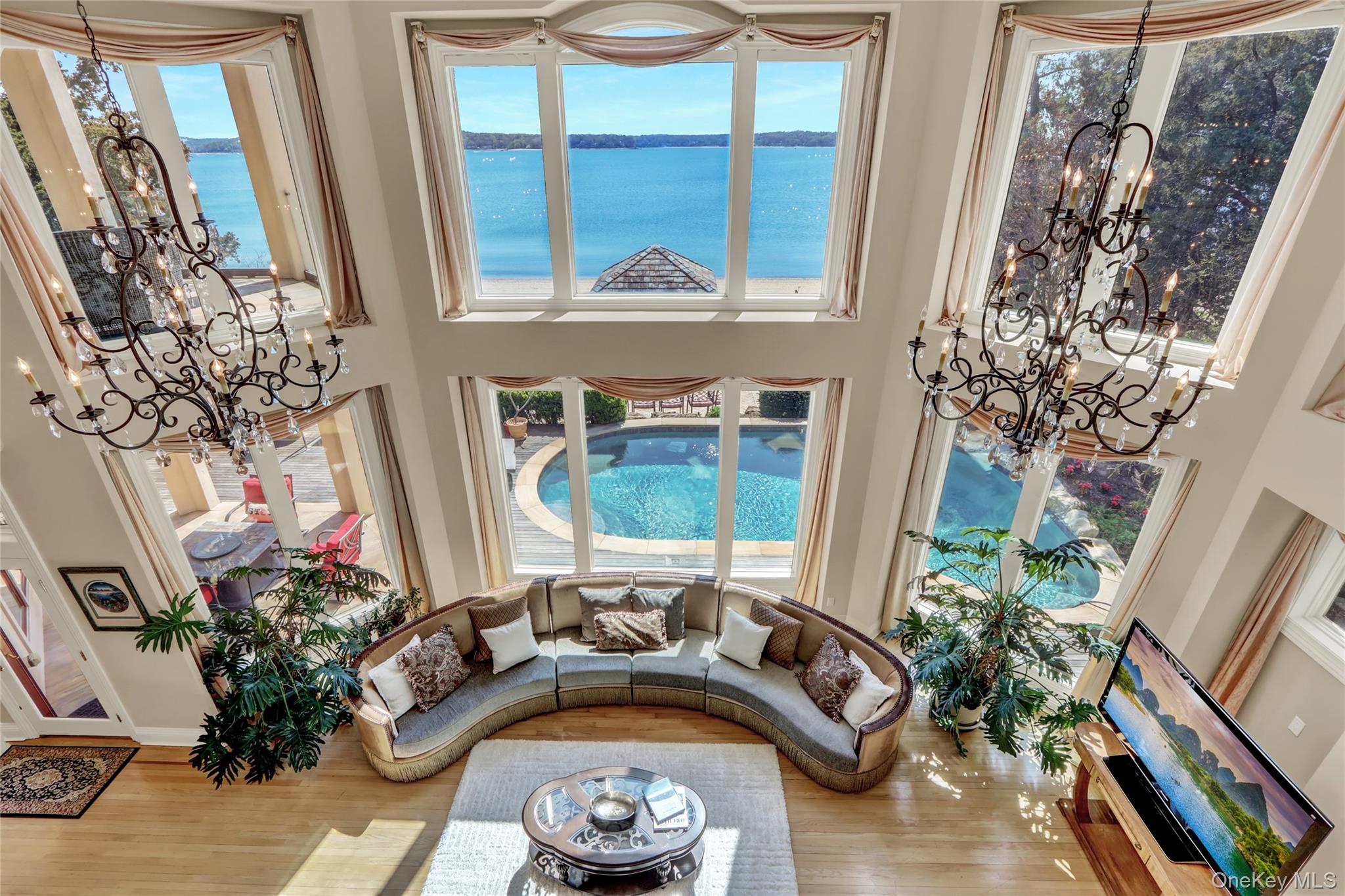 265 Asharoken Avenue, Northport, NY 11768