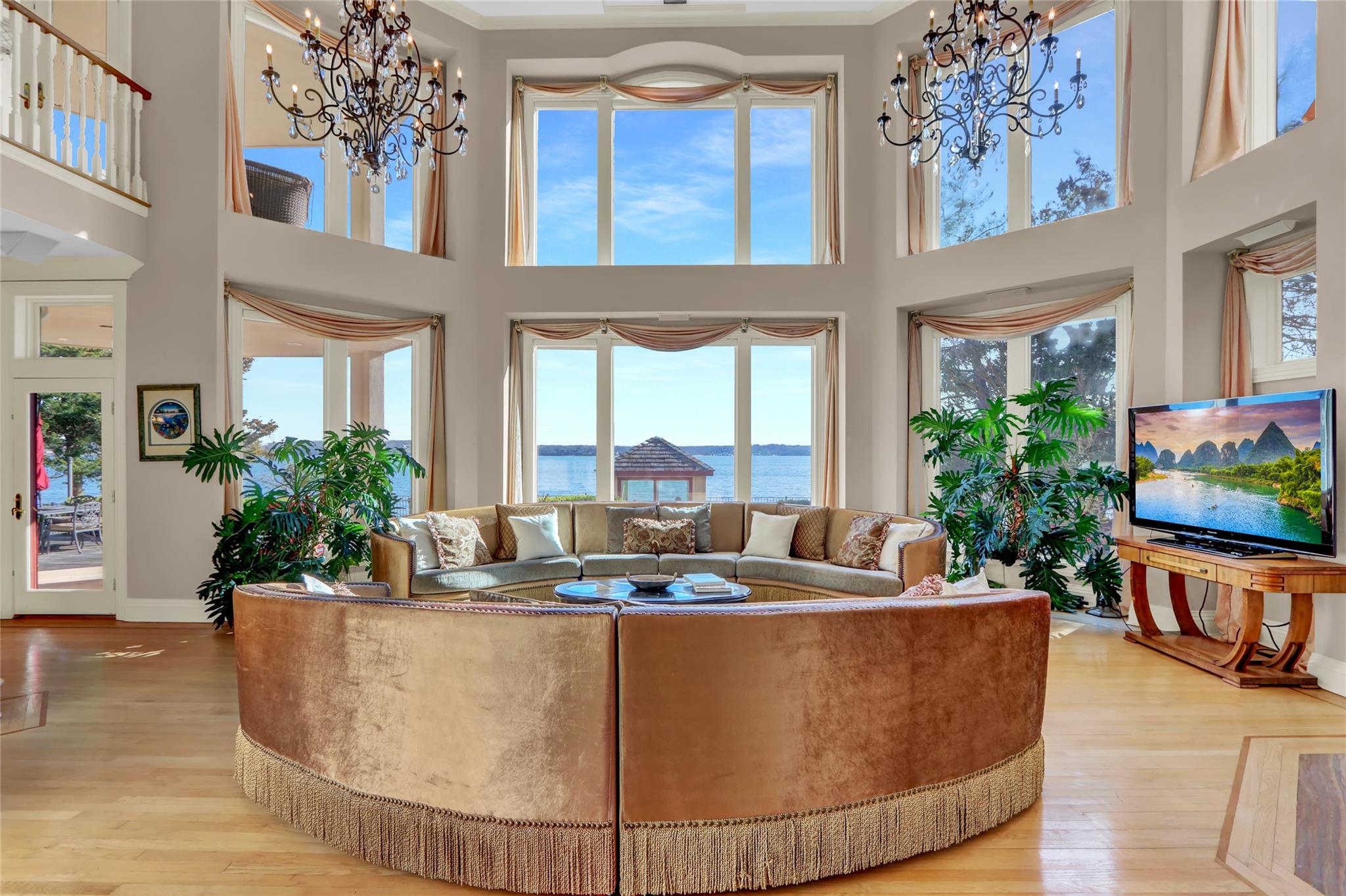 265 Asharoken Avenue, Northport, NY 11768