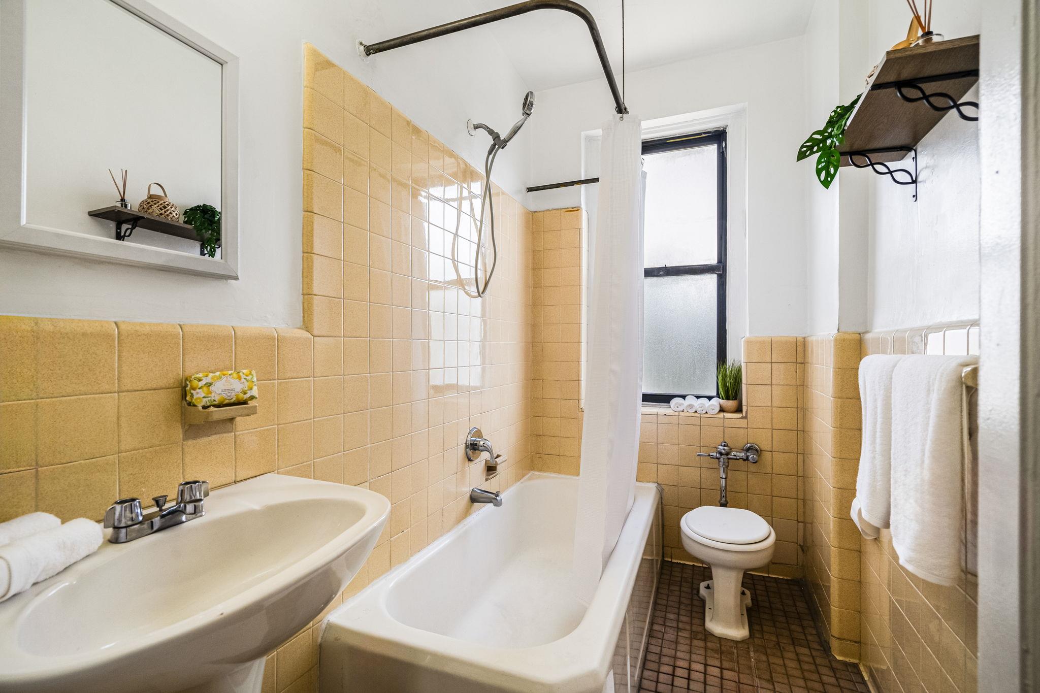 3017 Riverdale Avenue # 3C, Bronx, NY 10463