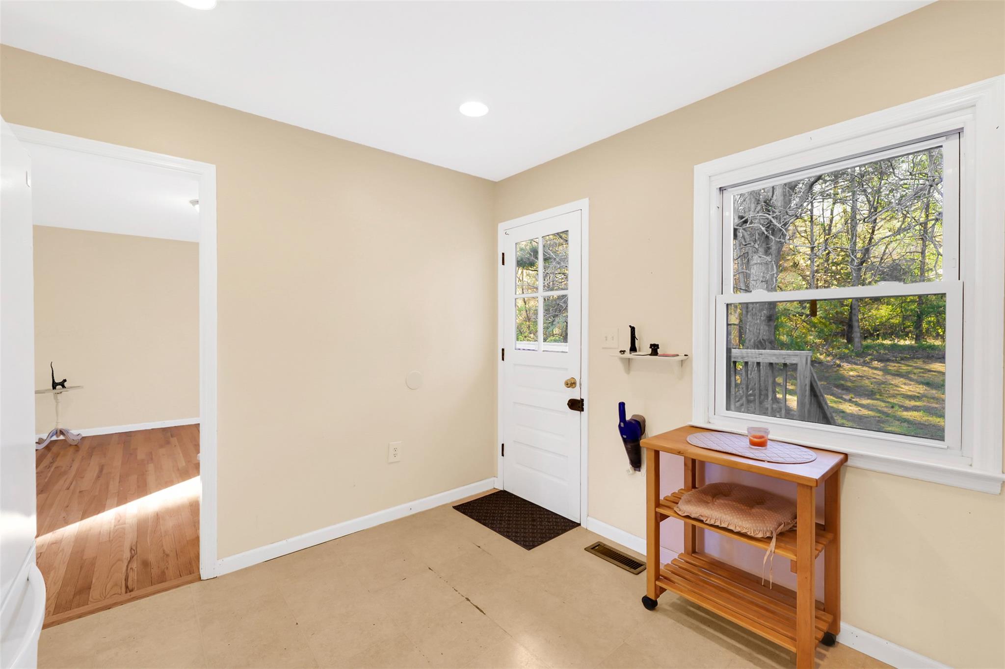 15 Spencer Drive, Red Hook, NY 12571