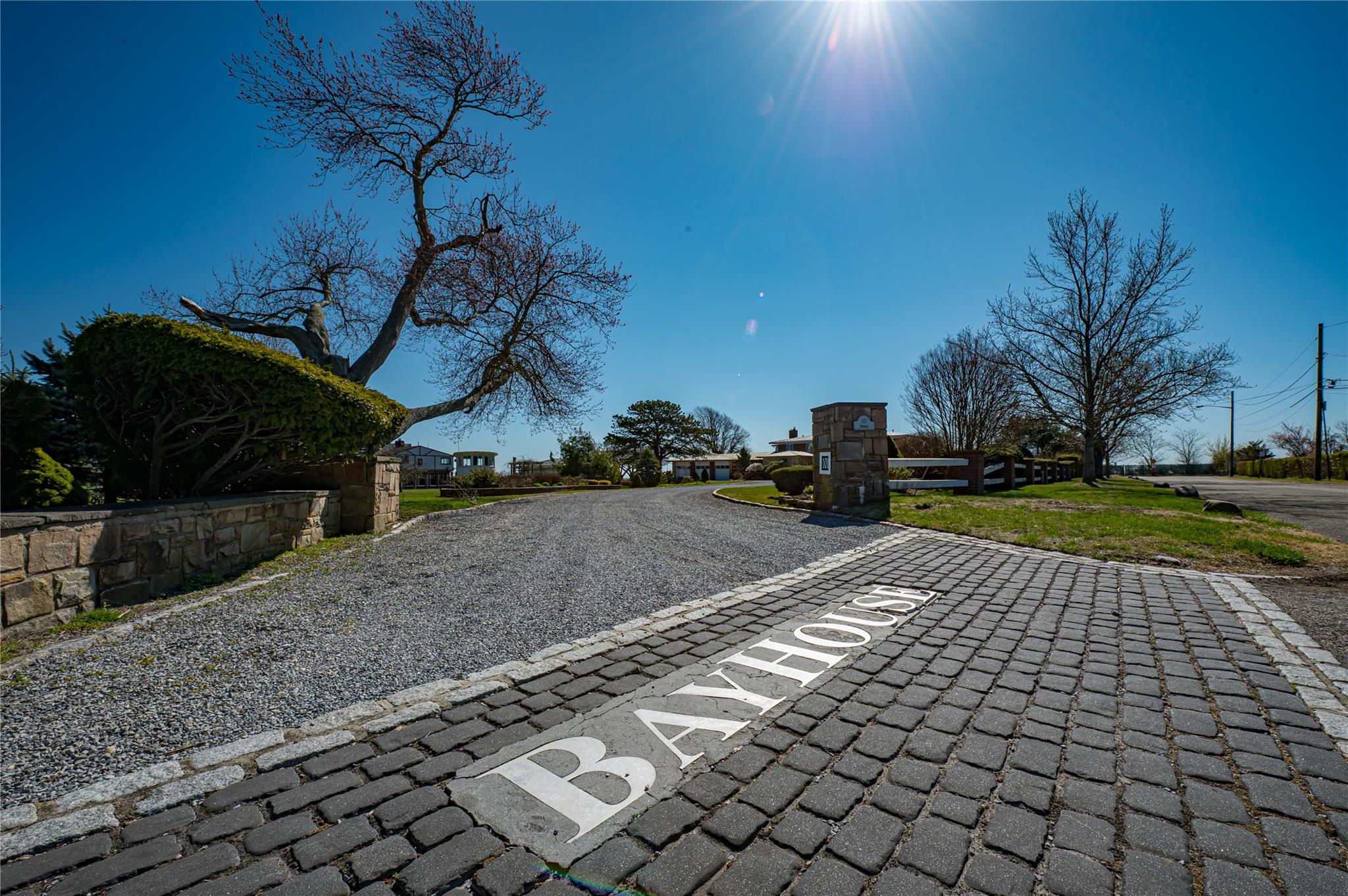 101 West Lane, Bay Shore, NY 11706