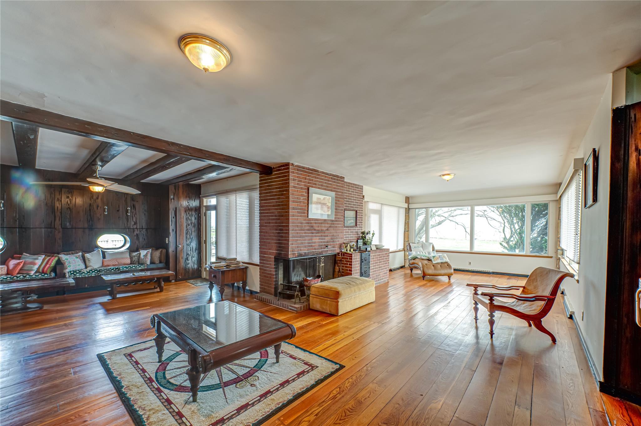 101 West Lane, Bay Shore, NY 11706