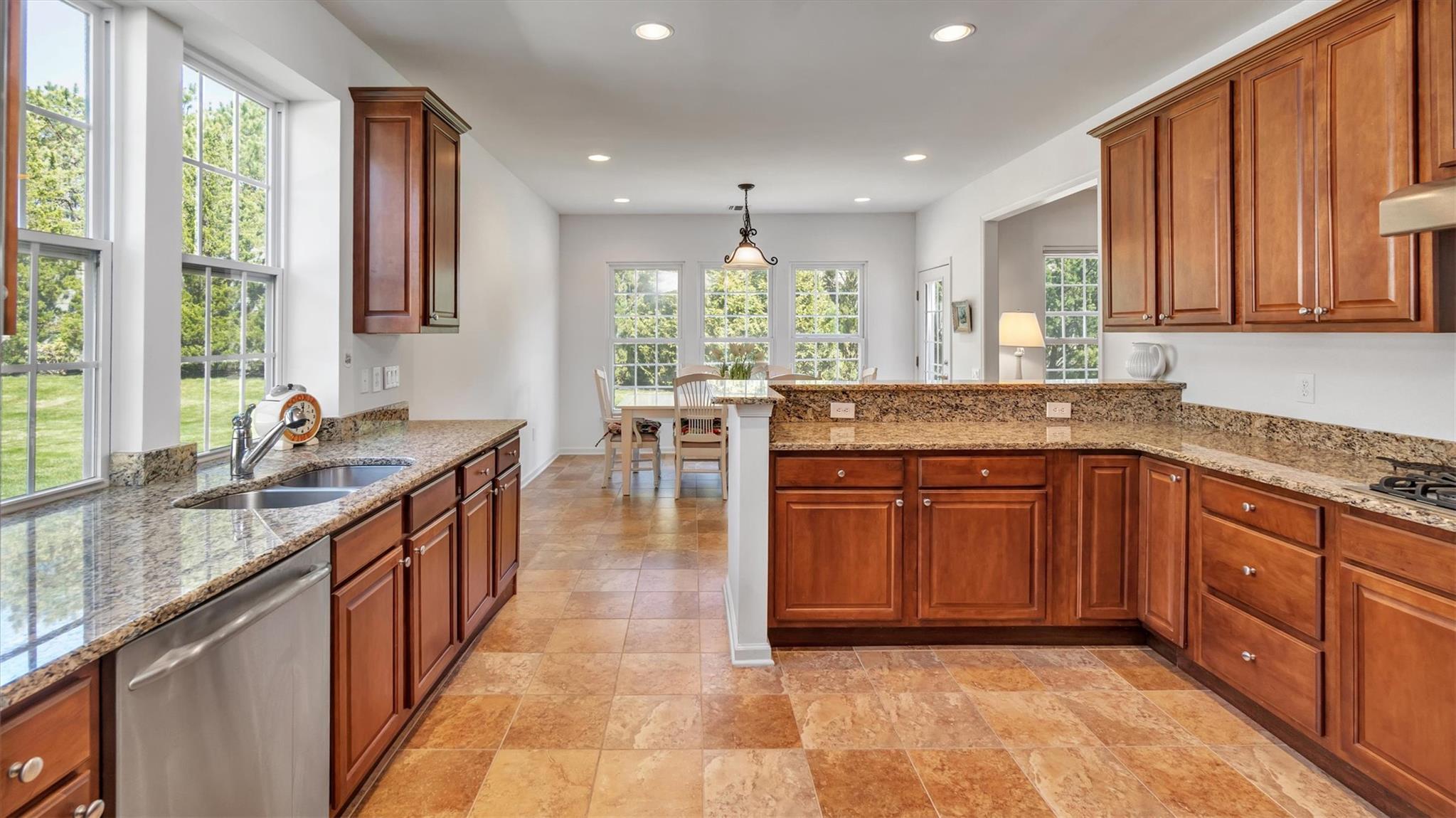 69 Samantha Circle # 69, Westhampton, NY 11977