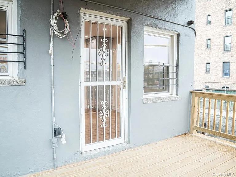 2723 Colden Avenue, Bronx, NY 10469