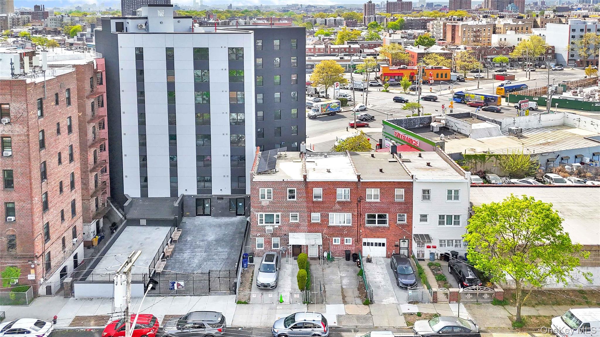 2723 Colden Avenue, Bronx, NY 10469