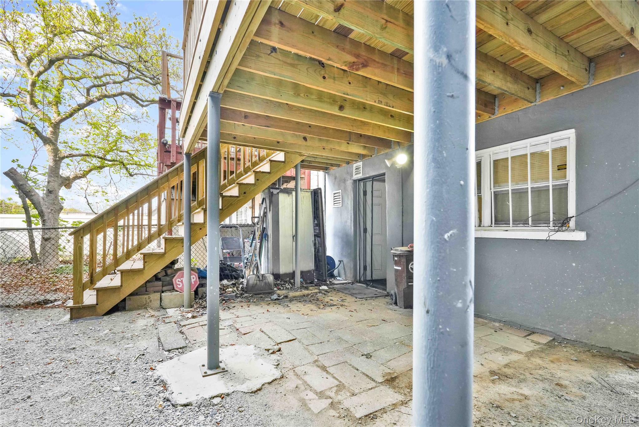 2723 Colden Avenue, Bronx, NY 10469