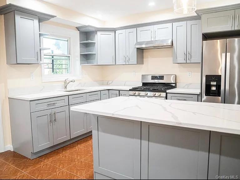 2723 Colden Avenue, Bronx, NY 10469