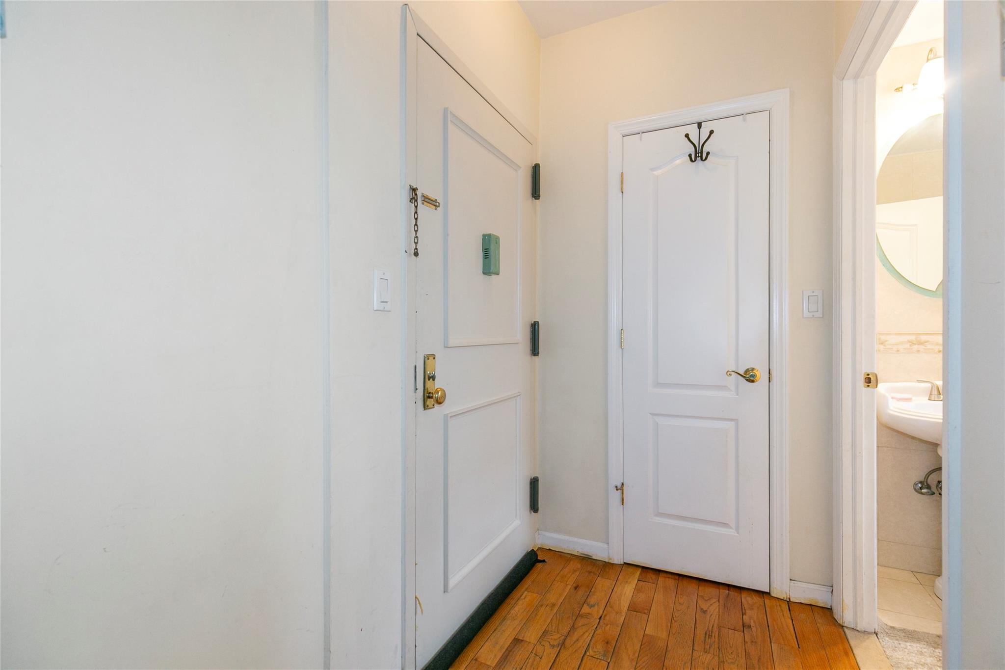 108-27 63rd Avenue # 4B, Forest Hills, NY 11375