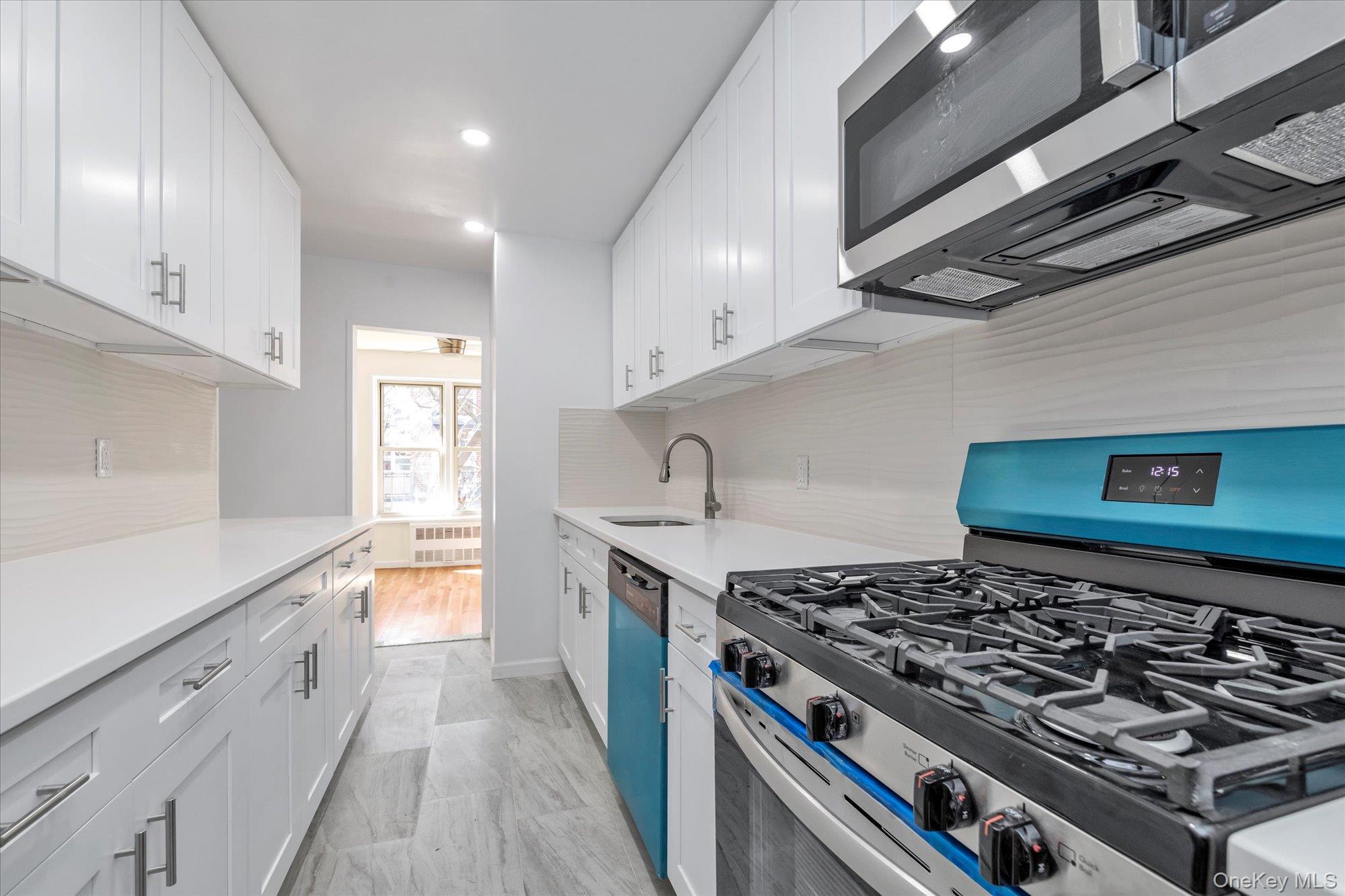 92-30 56th Ave # 5N, Elmhurst, NY 11373