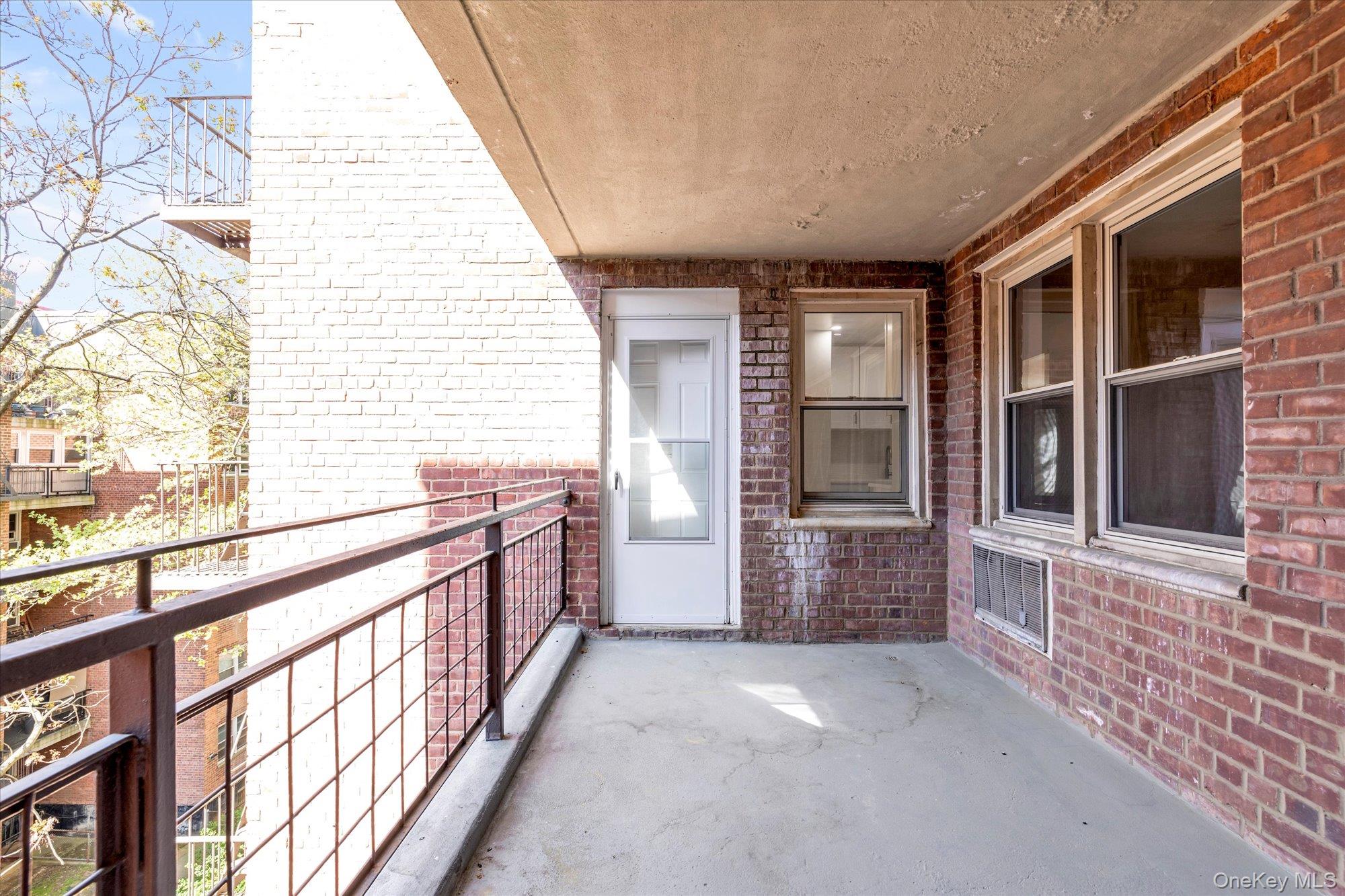 92-30 56th Ave # 5N, Elmhurst, NY 11373