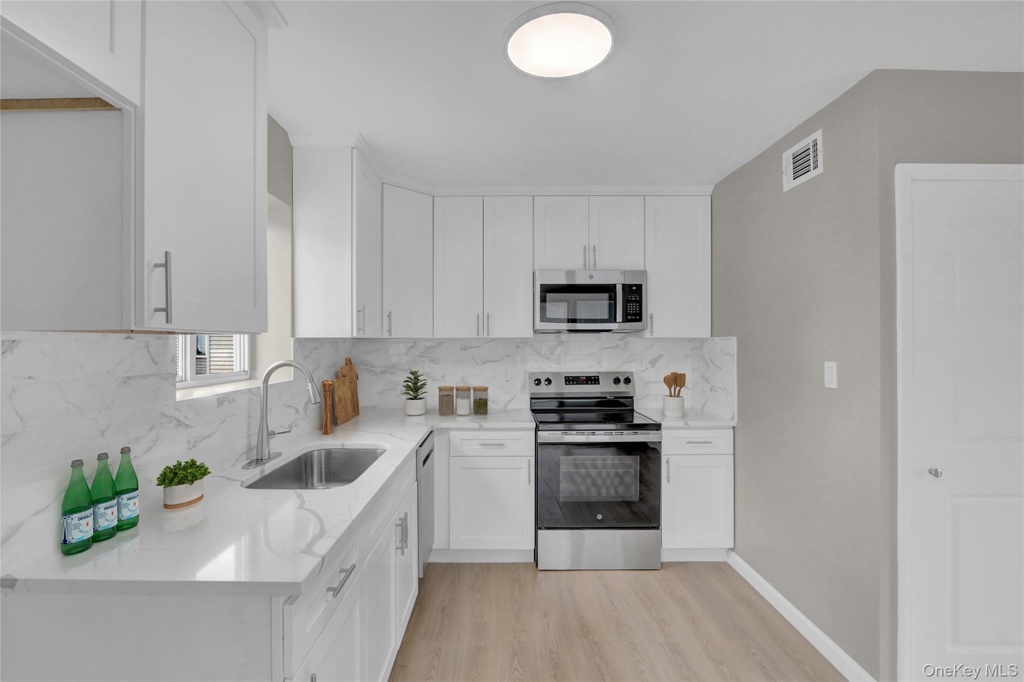 963 Goethals Road, Staten Island, NY 10303