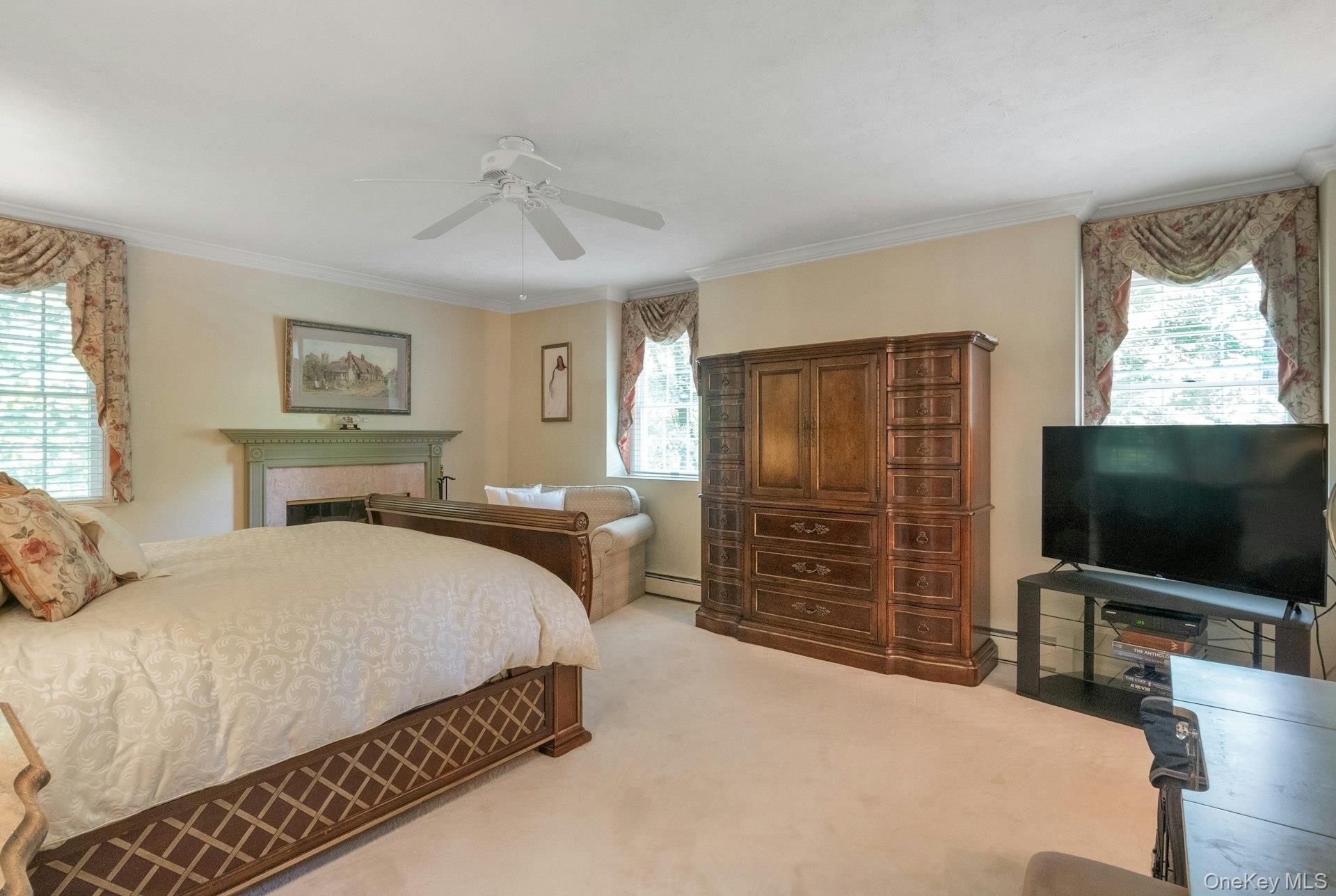 12 Woodland Court S, Bedford, NY 10506