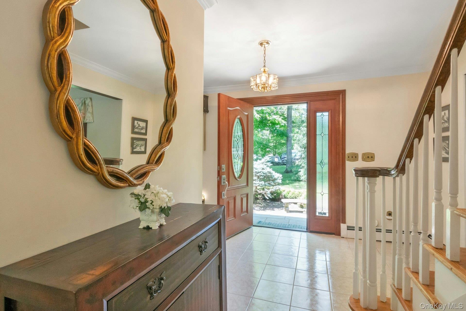 12 Woodland Court S, Bedford, NY 10506