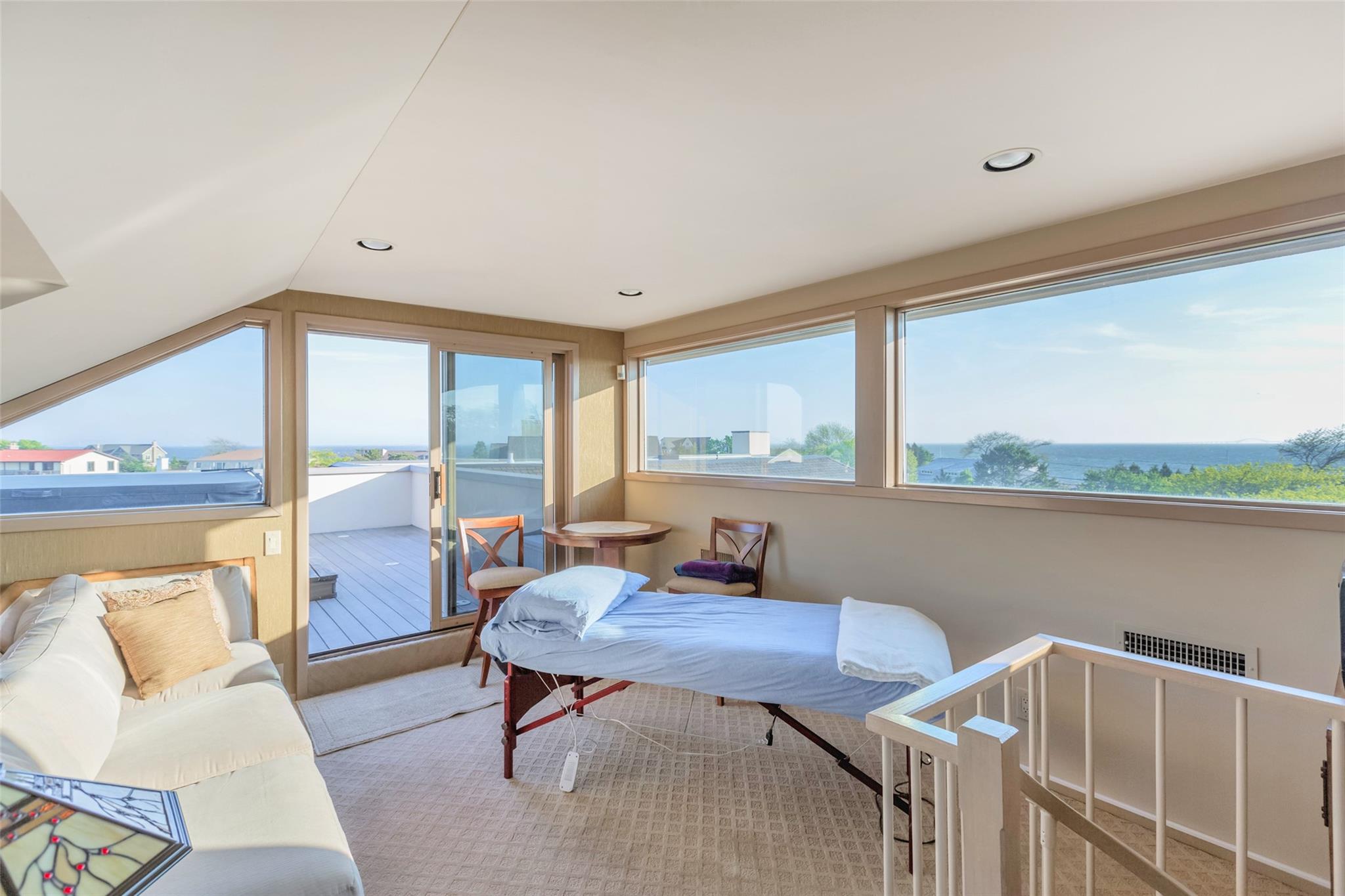 136 The Helm, East Islip, NY 11730