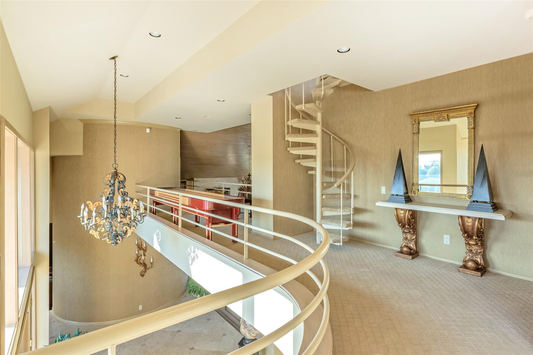 136 The Helm, East Islip, NY 11730