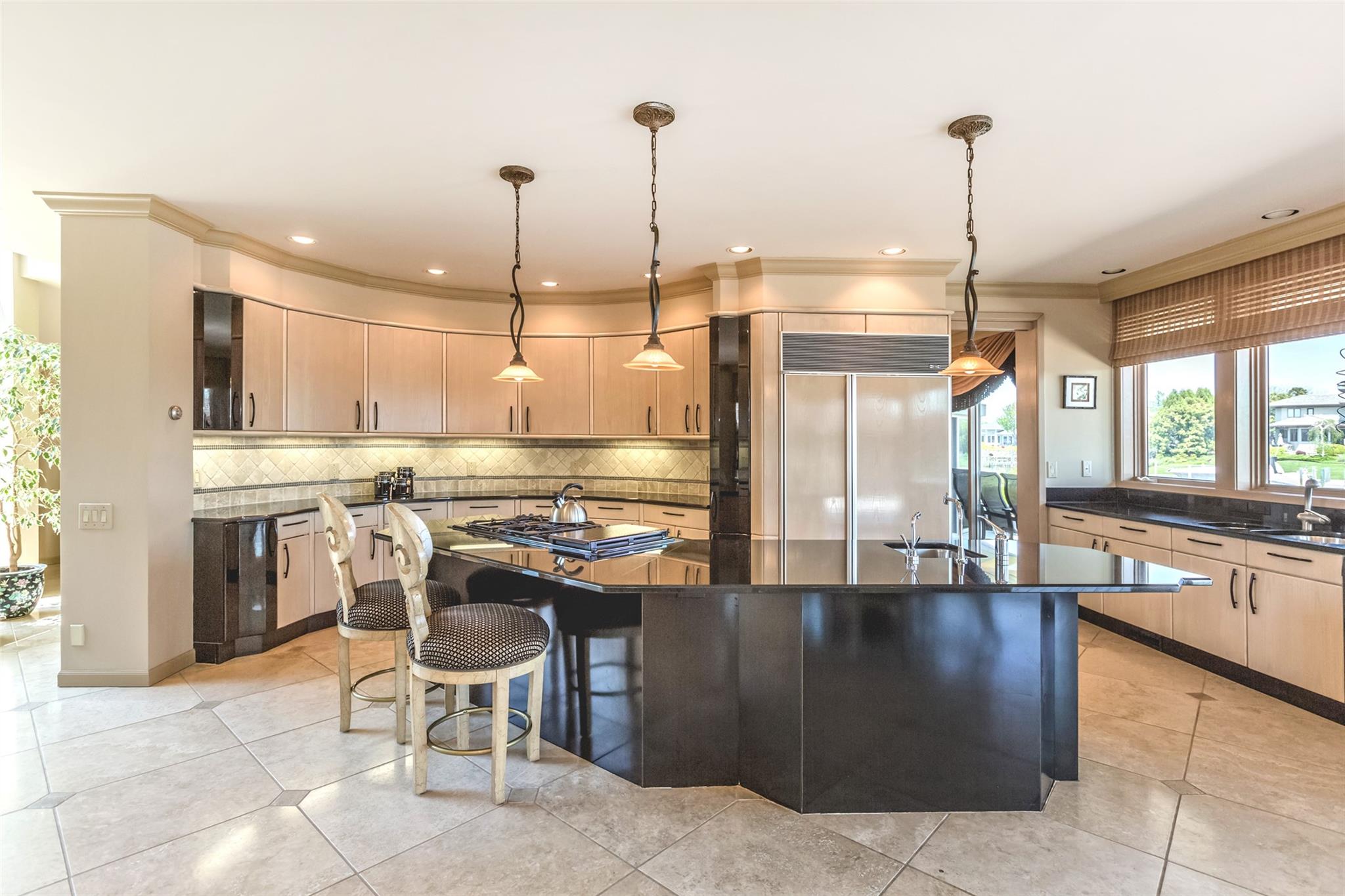 136 The Helm, East Islip, NY 11730