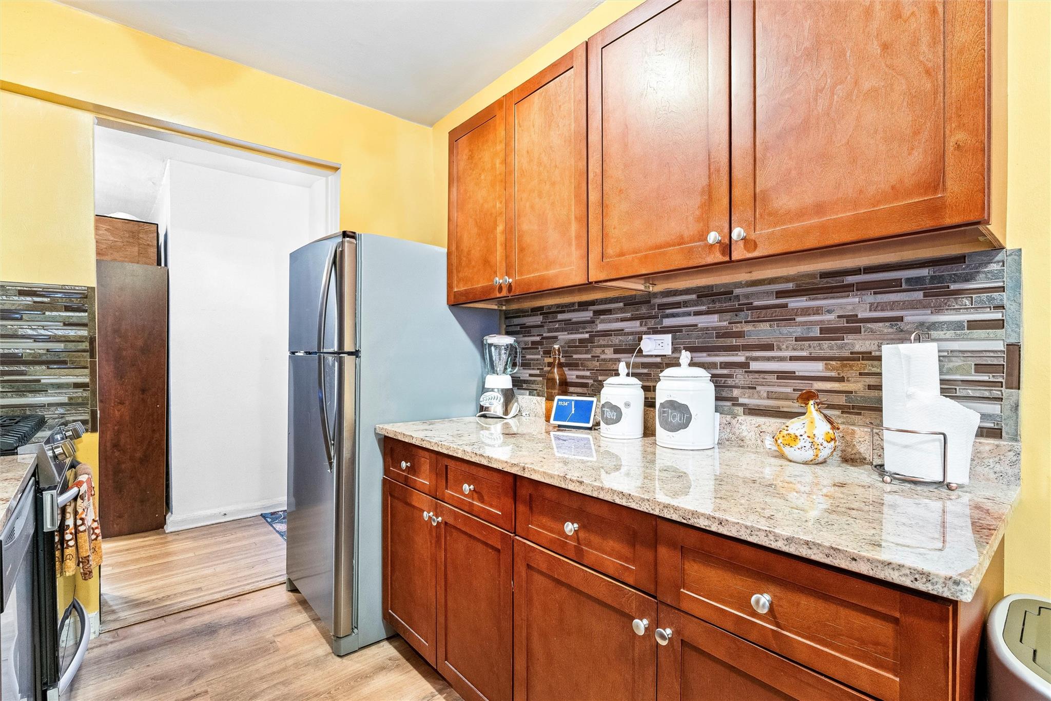 2080 Barnes Avenue # 4A, Bronx, NY 10462