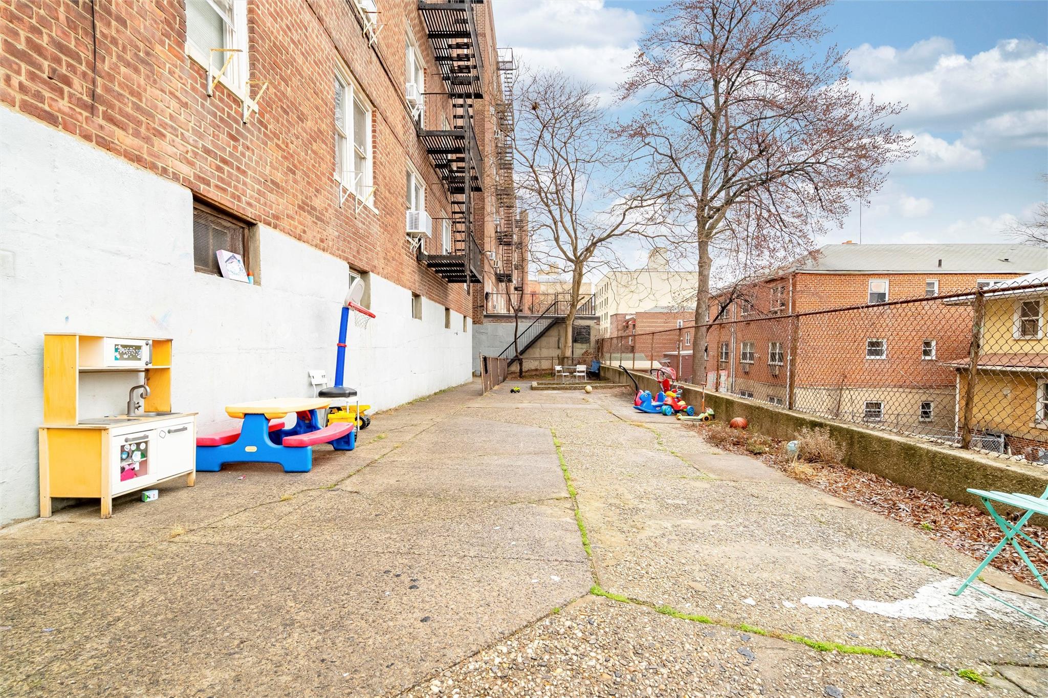 2080 Barnes Avenue # 4A, Bronx, NY 10462