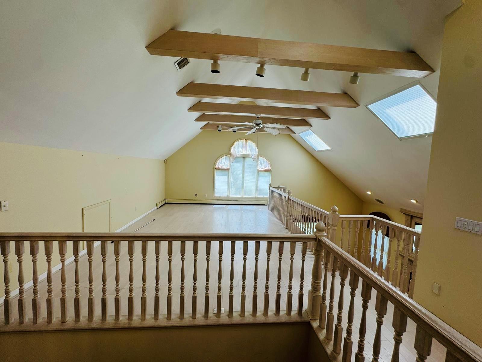 66 Cliff Road, Port Jefferson, NY 11777