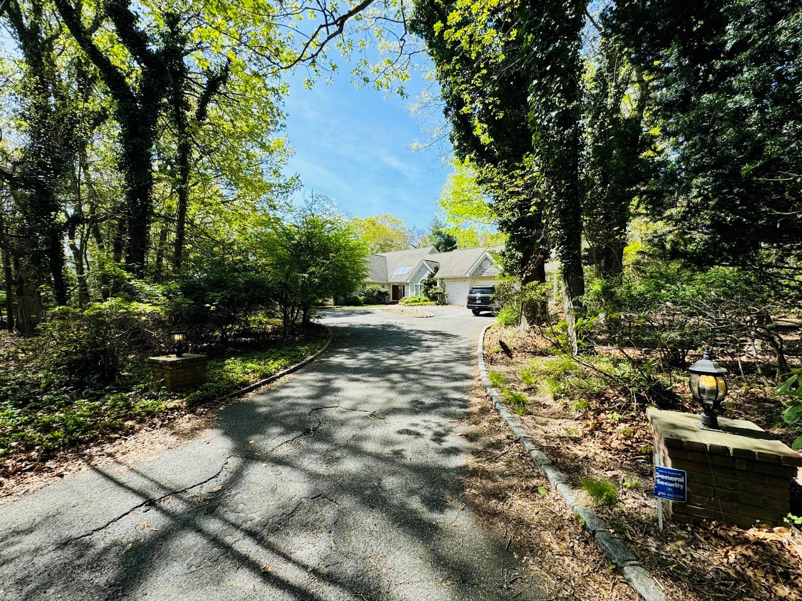 66 Cliff Road, Port Jefferson, NY 11777