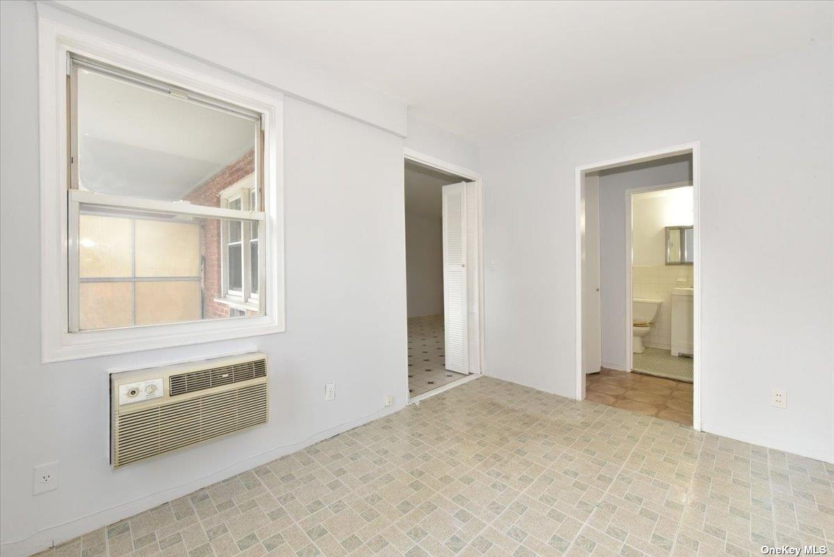 89-15 Parsons Boulevard # 2A, Jamaica, NY 11432