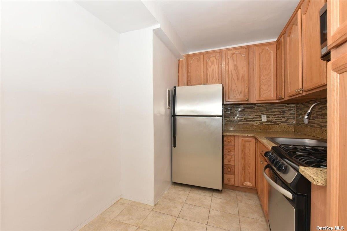 89-15 Parsons Boulevard # 2A, Jamaica, NY 11432