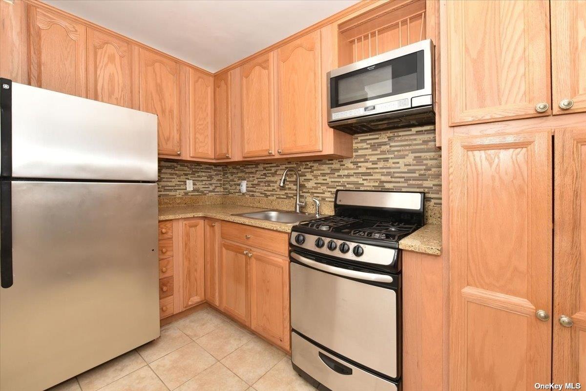 89-15 Parsons Boulevard # 2A, Jamaica, NY 11432