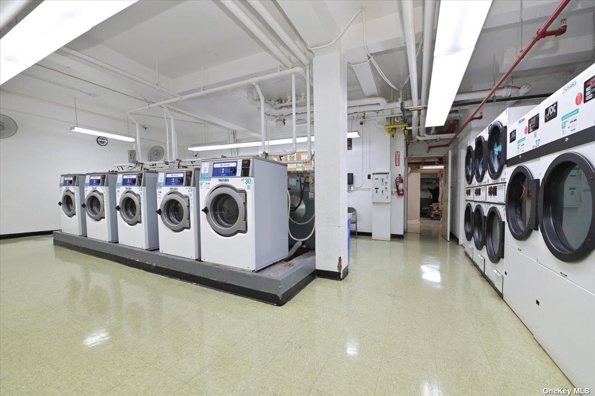 89-15 Parsons Boulevard # 2A, Jamaica, NY 11432