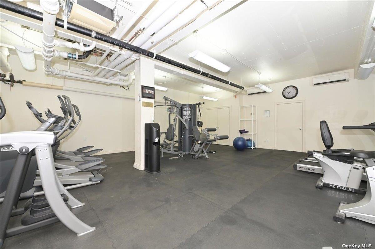 89-15 Parsons Boulevard # 2A, Jamaica, NY 11432