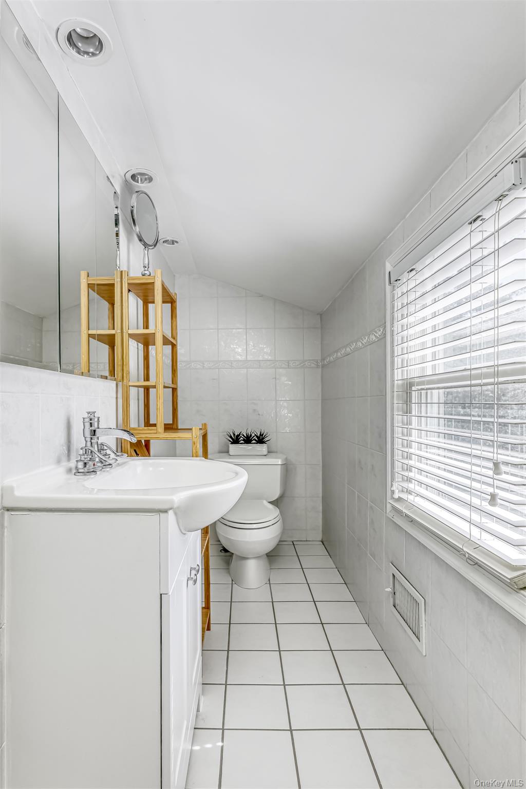 463 Haverstraw Road, Suffern, NY 10901