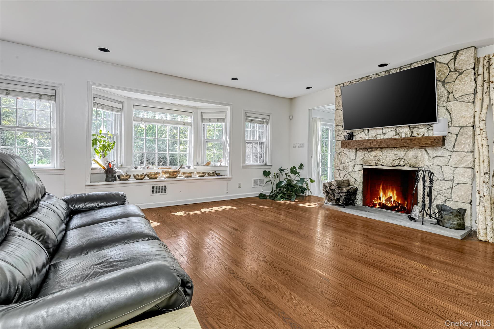 463 Haverstraw Road, Suffern, NY 10901