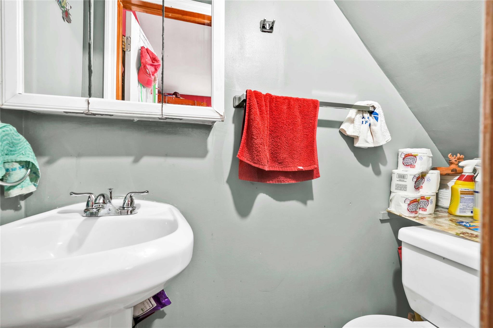 104-55 128th Street, Richmond Hill S., NY 11419