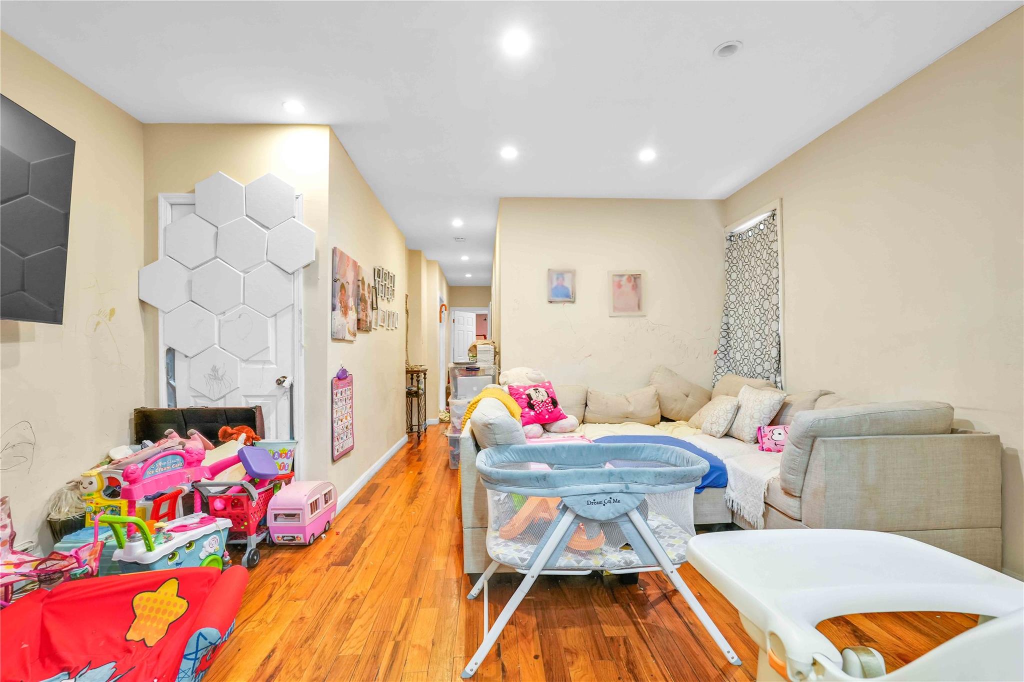 109-55 Lefferts Boulevard, South Ozone Park, NY 11419